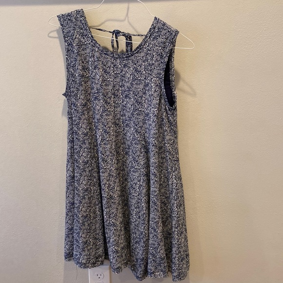 Soft, blue and white mini dress - Picture 1 of 5